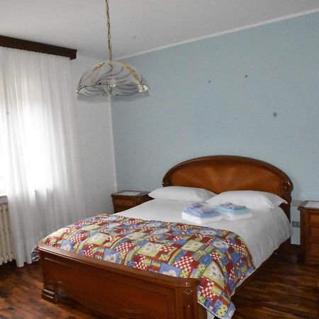 Casa Vacanza Dolcevita Averara Екстер'єр фото